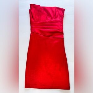 Betsy & Adam Asymmetrical Strapless Red
Mini Dress Size 4